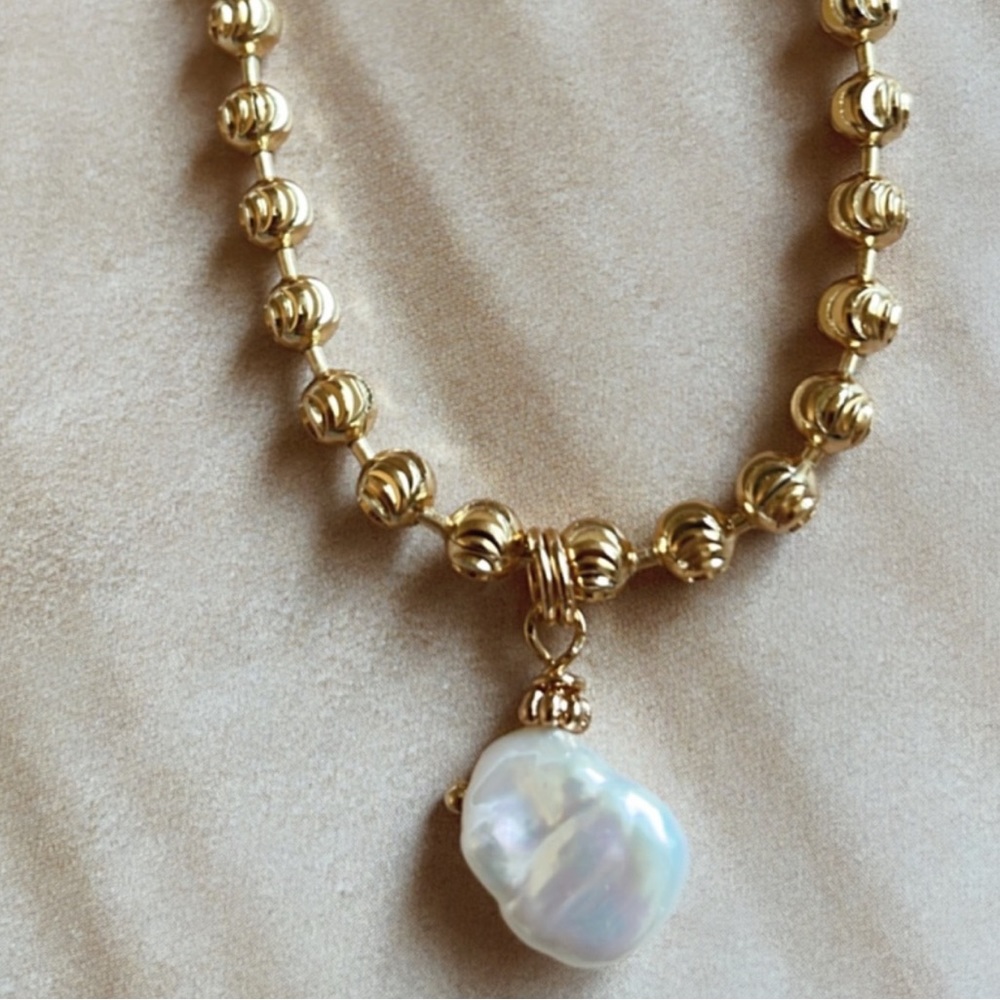 Pyla Necklace